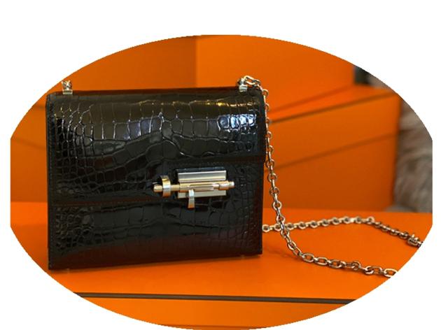 Chain Latch Bag Crocodile Pattern 2022 New One-Shoulder Messenger Leather Women's Small Square Bag