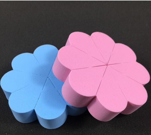 24pcs Triangle Shaped Makeup Puff