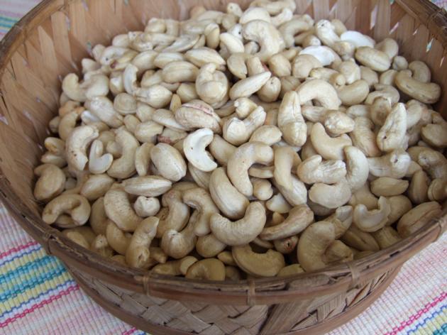 Unprocessed Cashew Nuts For Sale