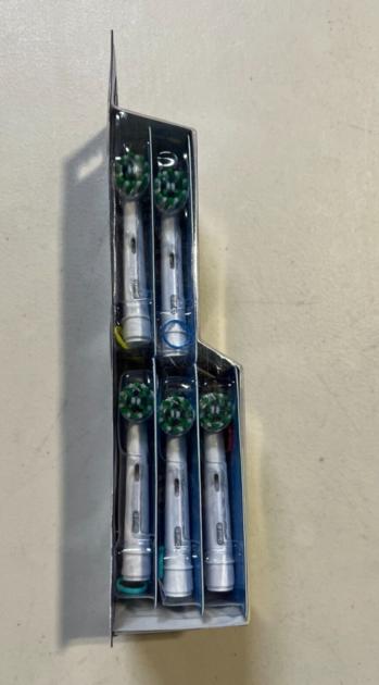 Oral B Replacement Toothbrush Brush Heads