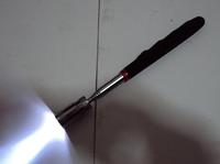5LB Telescopic Magnetic Pick Up Tool With LED Light