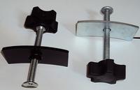 Disk brake pad spreader