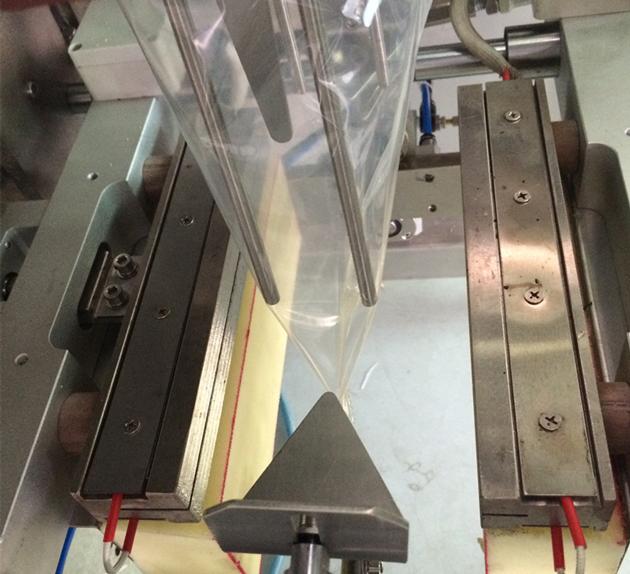 Quad Seal Bag Packaging Machine