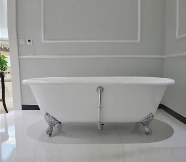 Clawfoot Cast Iron Bathtub