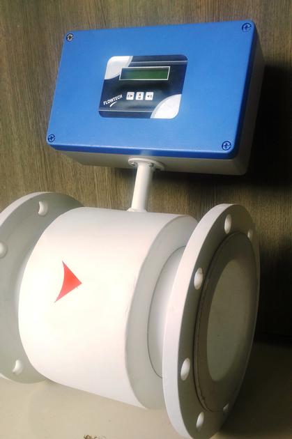 FLOW METER