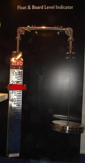 FLOAT & BOARD LEVEL INDICATOR