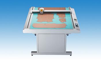 cutter plotter EDO-1872A