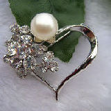 Pearl Brooch JPX-0003