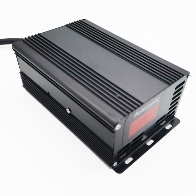 PBC170 series portable charger battery charger EV charger 