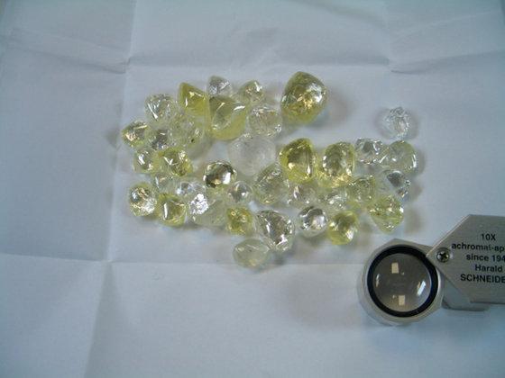 Uncut Rough Diamond / Gold Nuggets