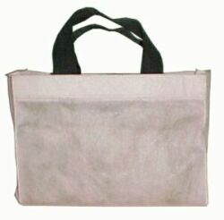 # C14 | The Nonwoven Perfume Bag