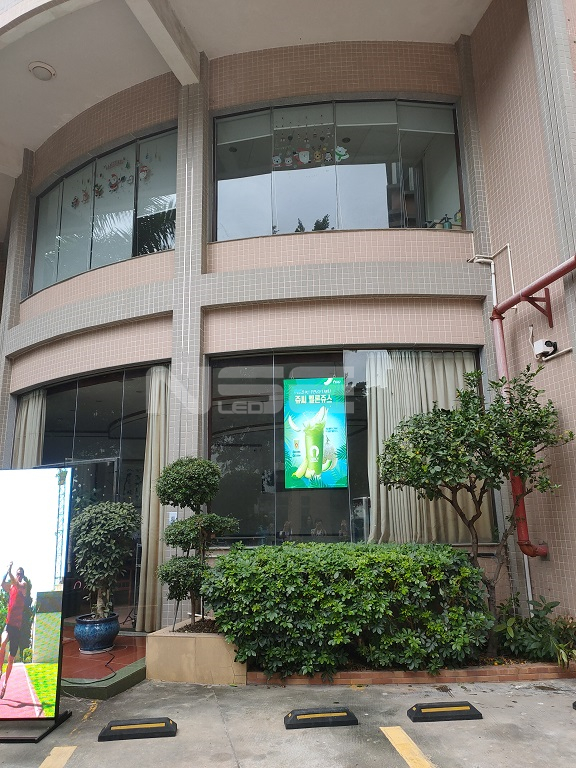 Shop Window LED Display