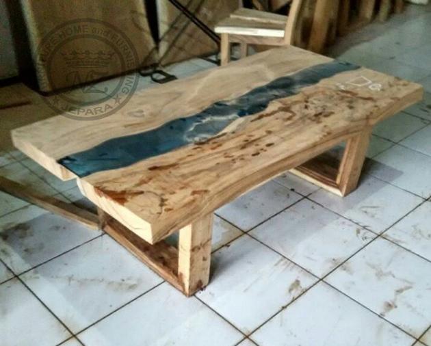 Jepara Minimalist Dining Table