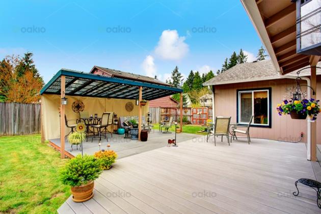 Composite decking vs. real wood decking