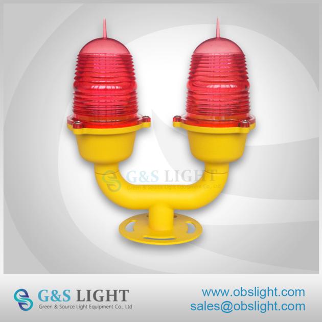 Double Low intensity aviation obstruction lights