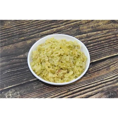 White cabbage flakes
