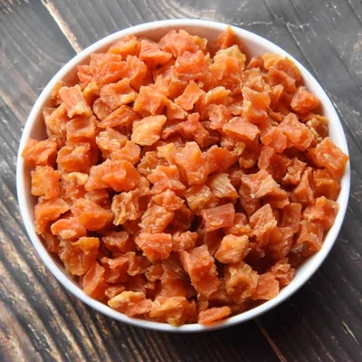 Dried sweet potato cubes