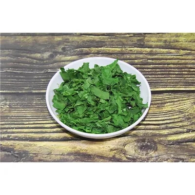 Spinach leaves