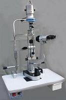 SLIT LAMP