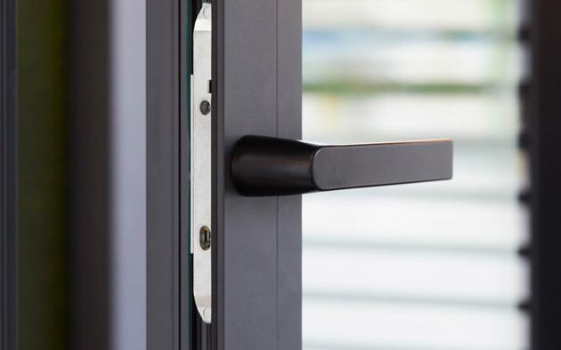 Aluminium Thermal Break System