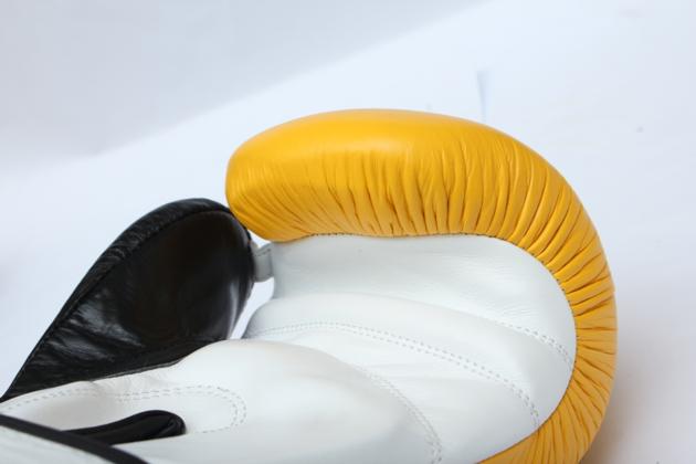 Boxing Gloves Of High Grade Leather