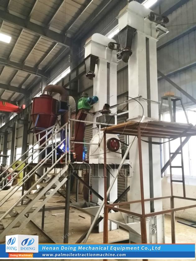 Palm Kernel Crushing And Separating Machine