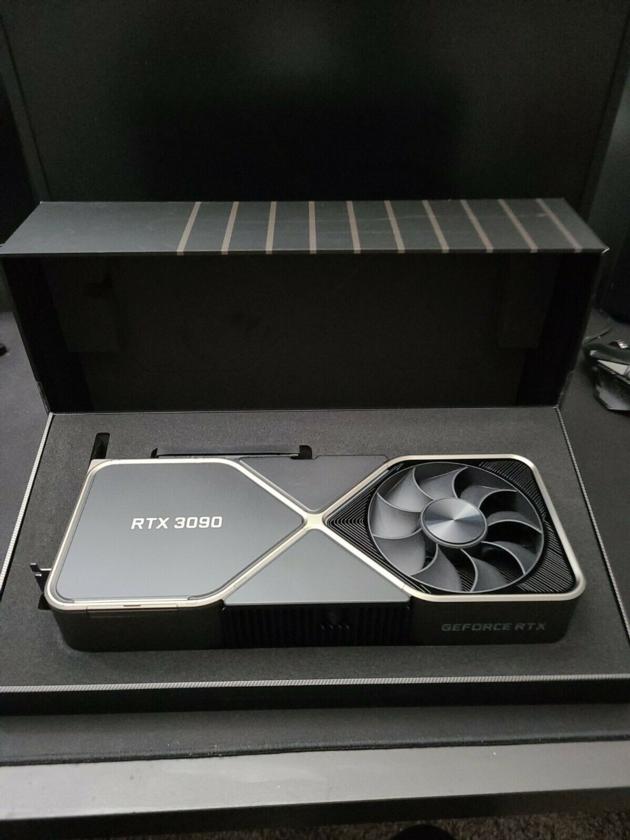 NVIDIA GeForce RTX 3090 Founders Edition Graphics Card