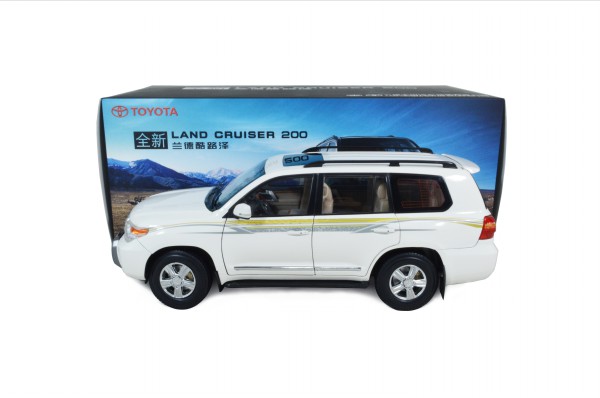 Toyota Land Cruiser 2012 1 18