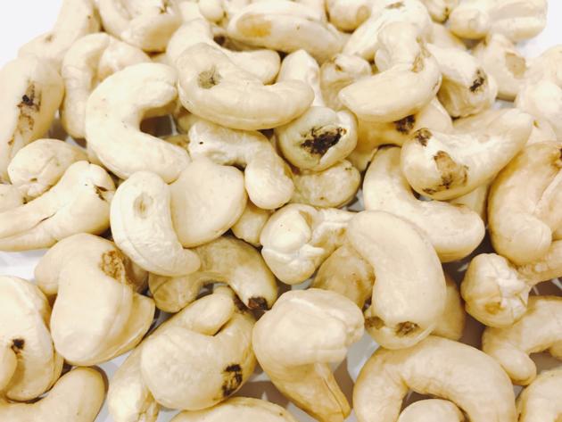 Vietnamese Cashew Kernels SK2