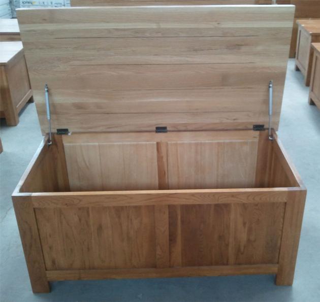 Modern Wooden Bedroom Set