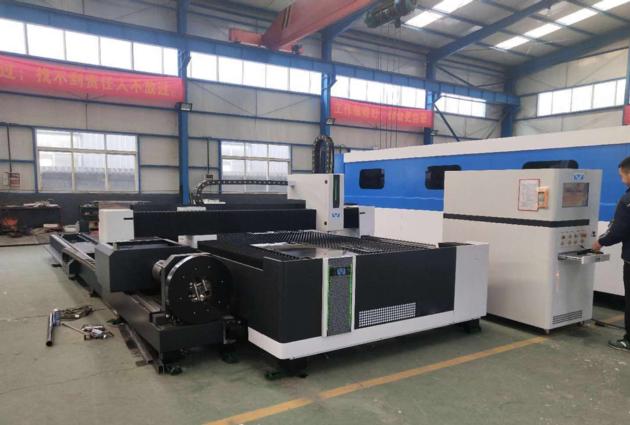 1000w 6000W Sheet Amp Pipe Cnc