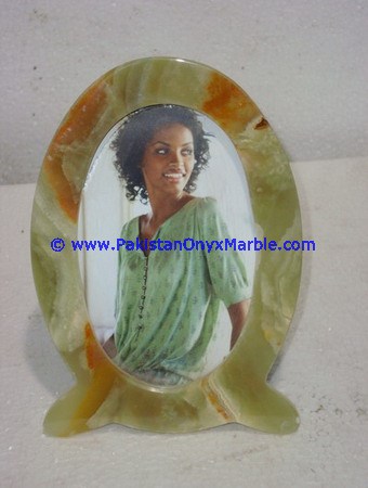 ONYX PHOTO FRAMES ROUND SQUARE OVAL