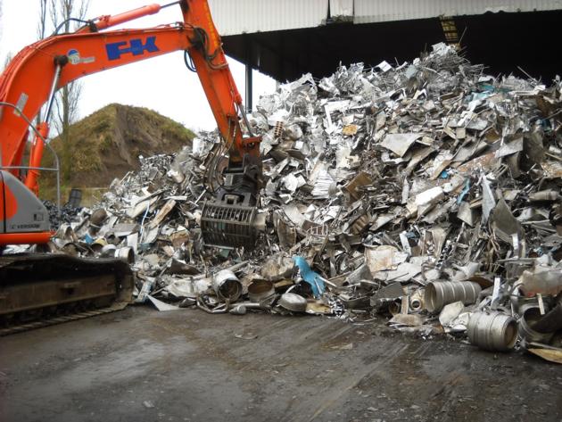 Stainless steel scrap