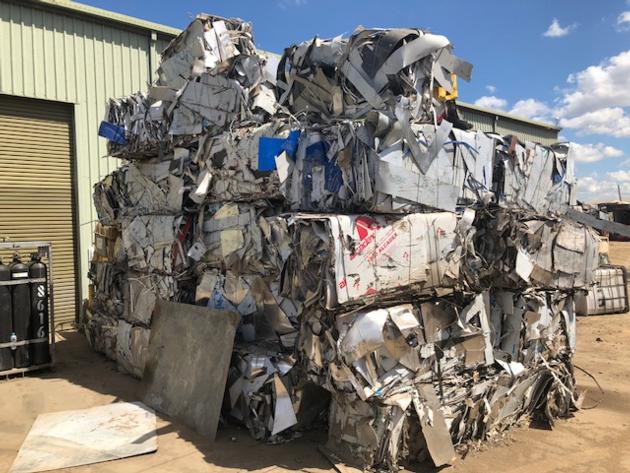 Alucobond scrap ex Greece