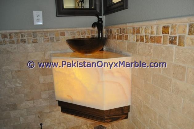 BACKLIT ONYX BATHROOM VANITYTOPS & SINKS
