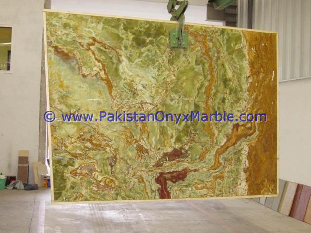 DARK GREEN ONYX SLABS COLLECTION