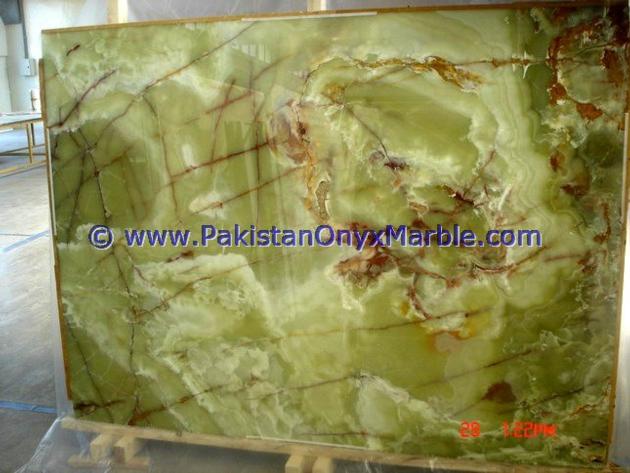 DARK GREEN ONYX SLABS COLLECTION