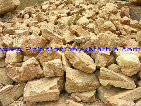 ONYX BOULDERS AND HAND PICK COLLECTION