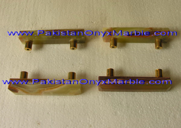 ONYX KNOBS AND PULLS COLLECTION