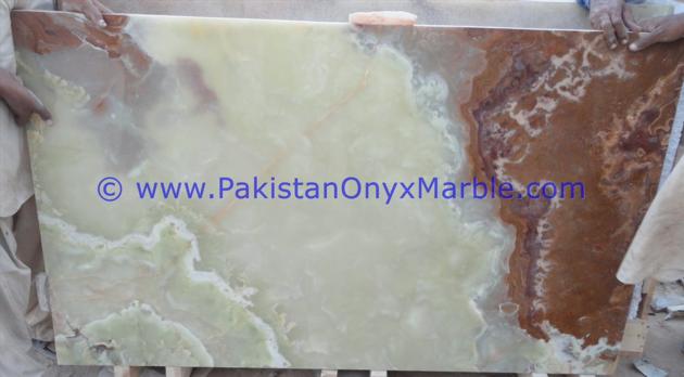 GREEN ONYX SLABS COLLECTION