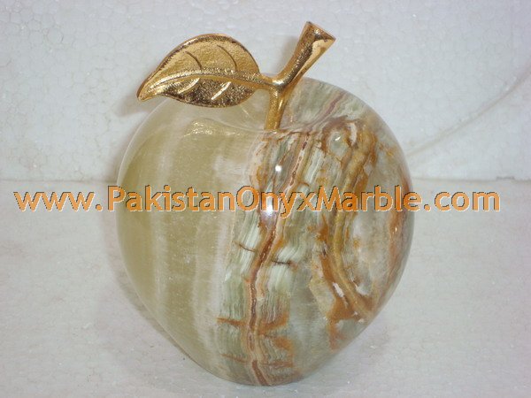 ONYX APPLE WITH BRASS LEAF HANDICRAFTS