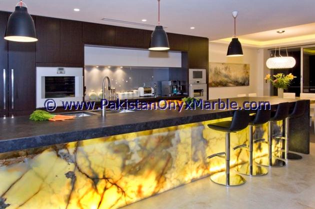 BACKLIT ONYX COUNTERTOPS FOR BAR RECEPTIONS