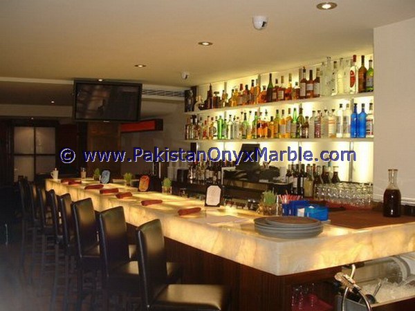 BACKLIT ONYX COUNTERTOPS FOR BAR RECEPTIONS