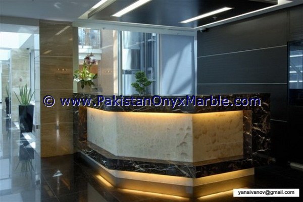 BACKLIT ONYX COUNTERTOPS FOR BAR RECEPTIONS