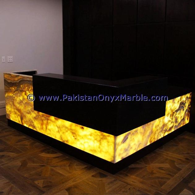 BACKLIT ONYX COUNTERTOPS FOR BAR RECEPTIONS