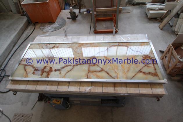 BACKLIT ONYX TABLES DINNG TABLE COFFEE TABLES