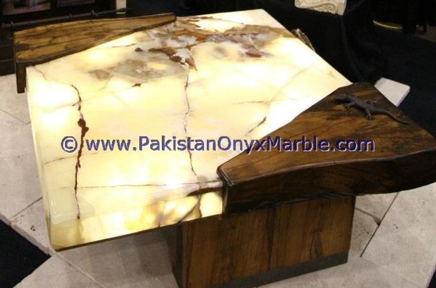 BACKLIT ONYX TABLES DINNG TABLE COFFEE