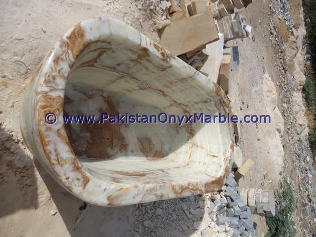 ONYX BATHTUBS COLLECTION