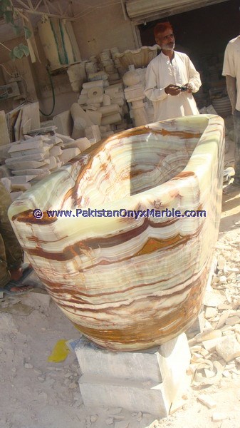 ONYX BATHTUBS COLLECTION