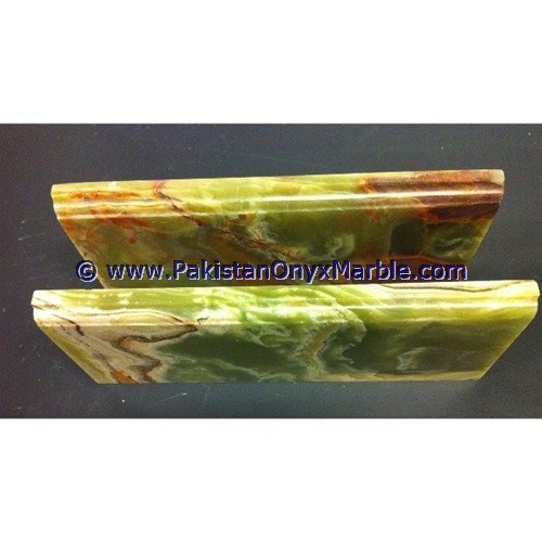 ONYX CHAIR RAIL MOLDING COLLECTION